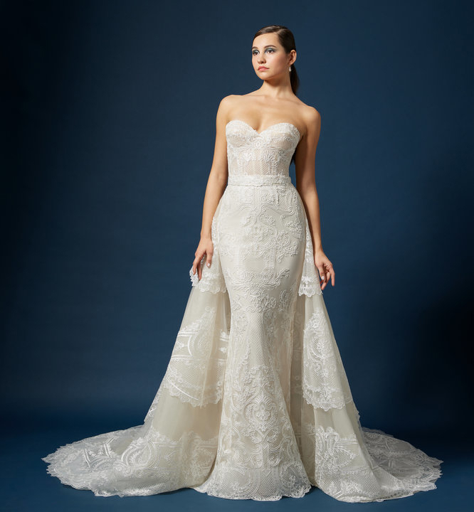 Lazaro Ania Bridal